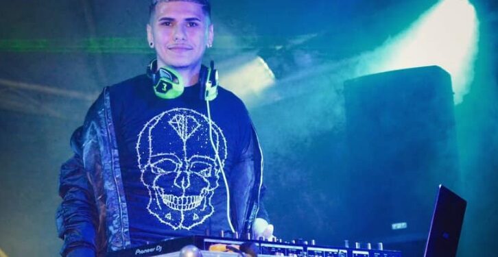 Revelação musical, DJ Uchôa é encontrado morto dentro de casa em Iranduba