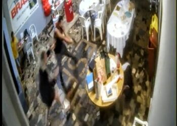 Vídeo mostra momento da troca de tiros entre petista e bolsonarista em aniversário