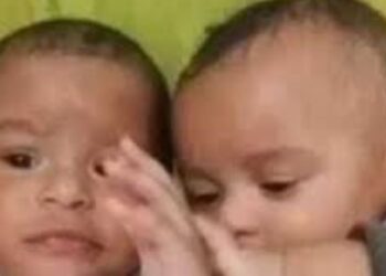 Polícia prende mãe dos gêmeos que morreram esmagados por fogão