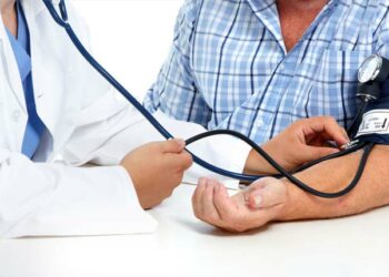 Consultas, vacinas e exames na Policlínica Gilberto Mestrinho, neste sábado (23)