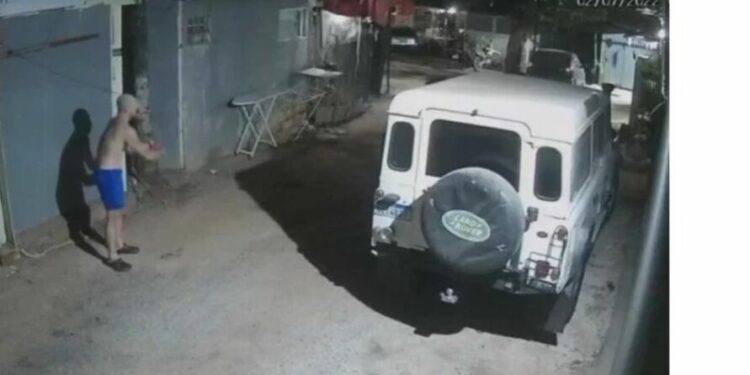 Vídeo: PM tem a mão decepada ao ajudar mulher que era agredida