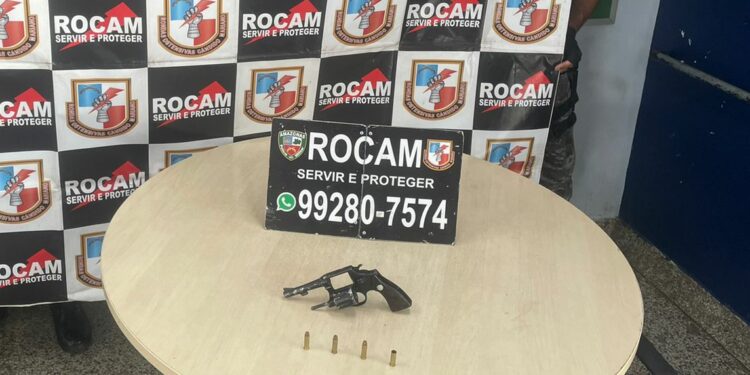 Homem com arma de fogo na Redenção atira contra policiais da Rocam e acaba morto