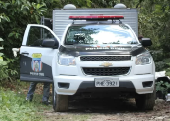Vídeo: Suposto ladrão de motos morre com cinco tiros e é ‘desovado’ no Santa Etelvina
