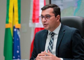 Wilson Lima anuncia redução do ICMS sobre combustíveis