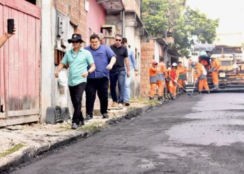 Prefeitura de Manaus intensifica serviços de recapeamento no bairro Novo Israel