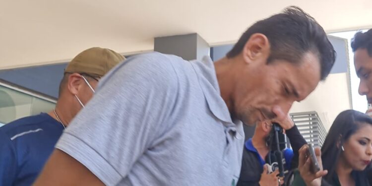 Homem que matou mãe e filho em Manaus queria exterminar toda a família