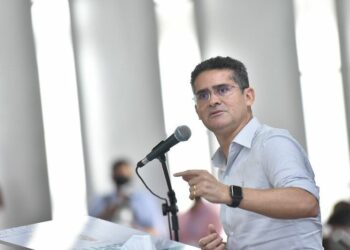 Prefeito David Almeida aumenta em 107% salário dos conselheiros tutelares de Manaus