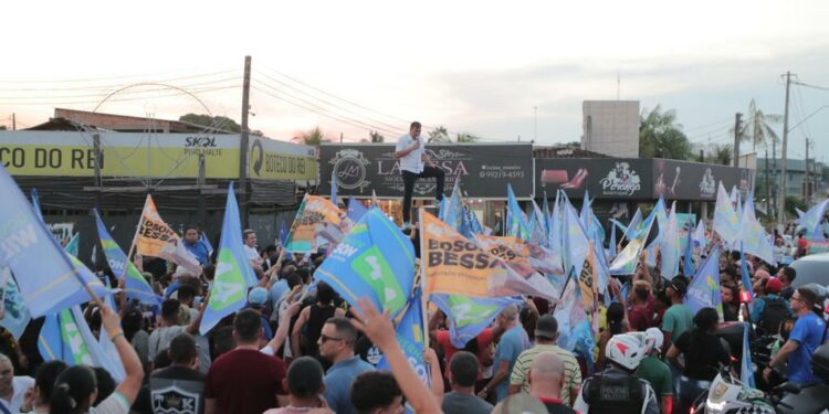 Em Manacapuru, Wilson Lima reúne 7 mil pessoas e destaca entregas para o município