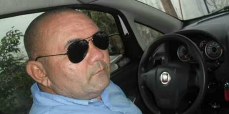 Taxista é executado em Manaus quando lavava carro e estava saindo para trabalhar