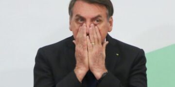 ‘Eu atiro para matar, mas ninguém me leva preso. Prefiro morrer”, diz Bolsonaro