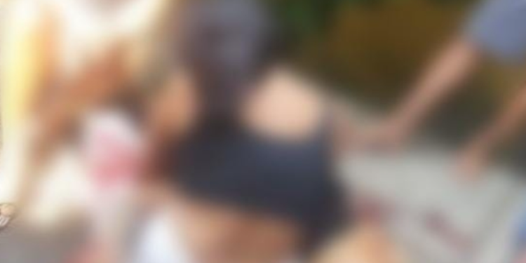 Jovem de 21 anos é assassinada com cinco tiros enquanto conversava no bairro Alvorada