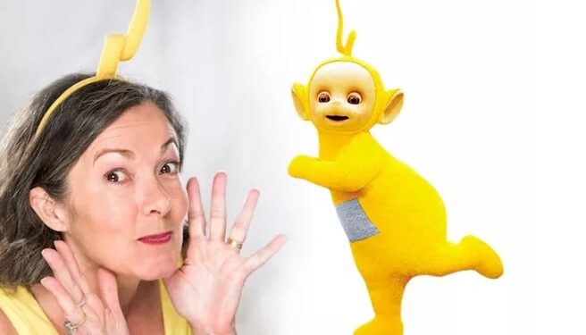 Atriz de ‘Teletubbies’ revela que fã queria deitar com ela fantasiada de Laa-Laa