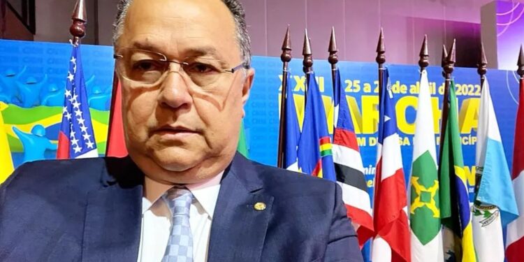 Silas Câmara lidera lista de patrimônio declarado ao TSE, com mais de R$ 3 milhões