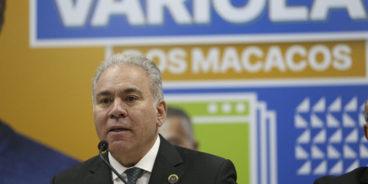 Com mais de 3 mil casos confirmados, Brasil lança campanha sobre varíola dos macacos