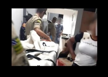 Homem é baleado por PM durante suposta discursão política dentro de igreja