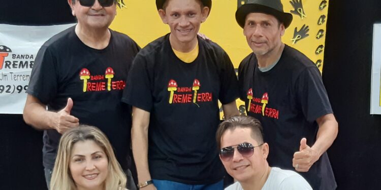 Bairro Petrópolis comemora 71 anos com grande festa e show ‘Treme Terra Toca Carrapicho’