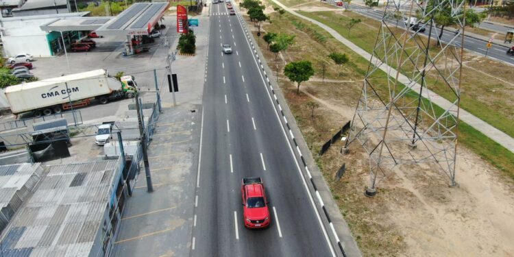Prefeitura de Manaus resgata espaços públicos em toda cidade