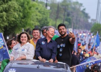 Em Coari, Arthur Neto diz que recepção calorosa do povo é ‘grito de independência’ e busca por ‘voz e vez em Brasília’