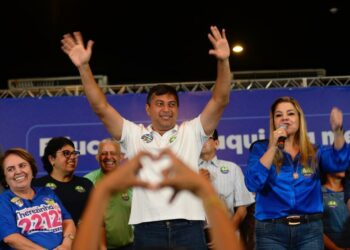 Wilson está 10 pontos à frente do segundo colocado e mantém liderança em nova pesquisa eleitoral