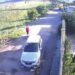Vídeo: Homem esquece filho do lado de fora do carro e só percebe ao chegar à escola do menino