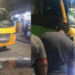 População se revolta e destrói ‘Amarelinho’ que estaria realizando racha e atropelou mototaxista