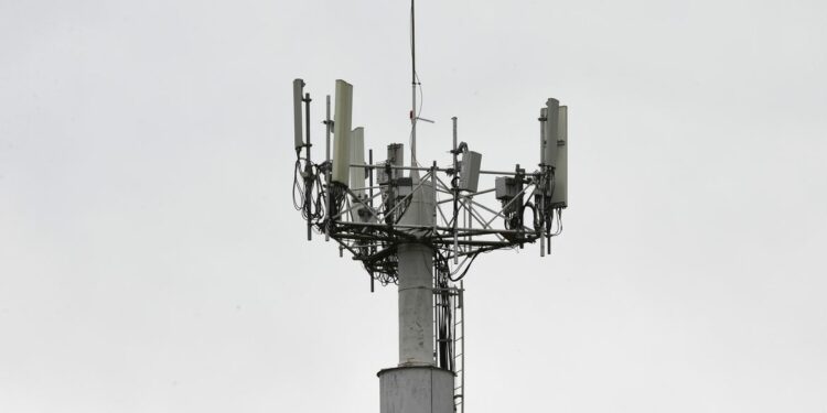 Anatel libera 5G em mais sete capitais; Manaus segue fora