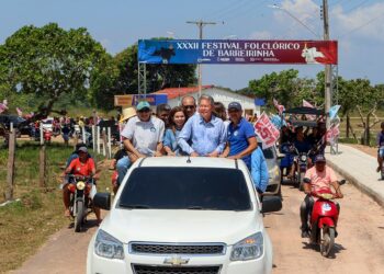 Em mais um giro pelo interior, Arthur é consagrado em Parintins e Barreirinha