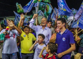 ‘É Arthur!’, população de Manaus declara apoio à candidatura de Arthur Neto ao Senado