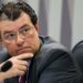 Braga recebe doação de funcionários do seu escritório de apoio no Senado