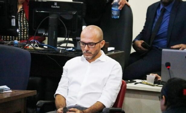Delegado condenado por matar advogado no Porão do Alemão é exonerado da polícia do Amazonas