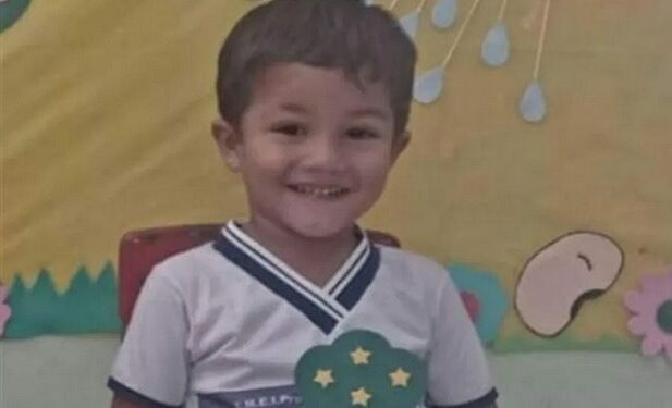 Menino de 3 anos entra no igarapé sem a mãe ver e morre afogado