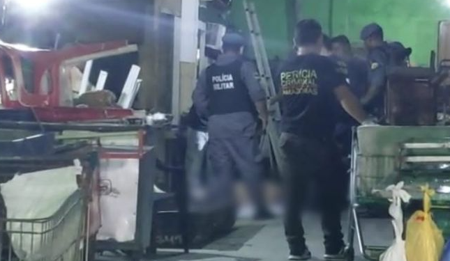 Homem é perseguido e executado a tiros em galpão no Centro de Manaus