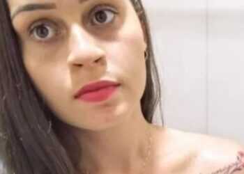 Mulher é assassinada pelo ex-marido na frente das filhas de 5 e 1 ano