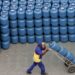 Petrobras anuncia nova redução no preço do gás de cozinha