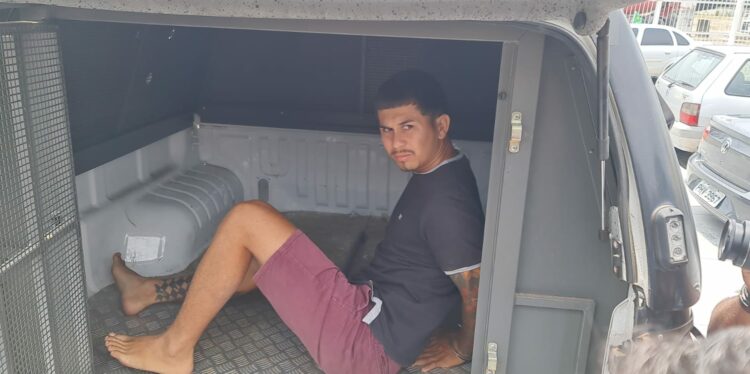 Homem suspeito de assassinar membro de facção rival é preso em Manaus