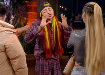 Vídeo: Ruivinha de Marte reage a provocações de Deolane: ‘Quer que eu te adore?’