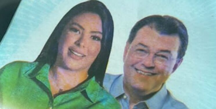 Crime eleitoral: Santinhos de Mayra Dias são distribuídos na campanha de Eduardo Braga