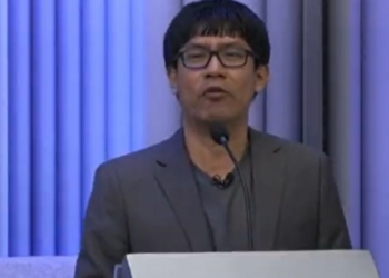 Durante debate ao vivo na Rede Amazônica, Israel Tuyuka solta palavrão e viraliza: ‘Muito p*to’; vídeo