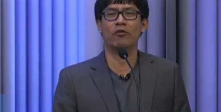 Durante debate ao vivo na Rede Amazônica, Israel Tuyuka solta palavrão e viraliza: ‘Muito p*to’; vídeo
