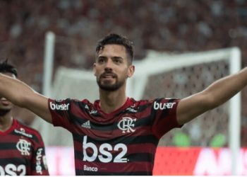Campeão da Libertadores pelo Fla, Pablo Mari é esfaqueado em atentado no Carrefour