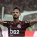 Campeão da Libertadores pelo Fla, Pablo Mari é esfaqueado em atentado no Carrefour