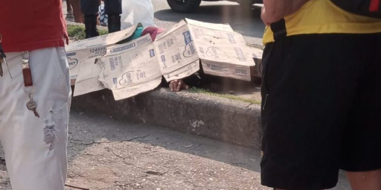 Idoso é morto em feira do Japiim e um menor é apreendido