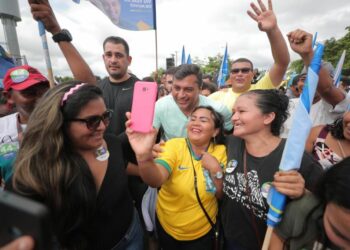 Wilson Lima renova compromissos com a população de Coari e Barcelos