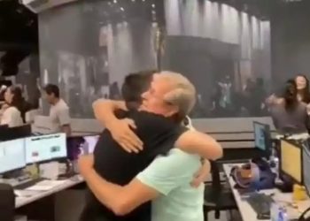 Vídeo: Jornalistas da Globo comemoram vitória de Lula: ‘acabou o inferno’