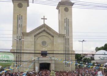 Primeira festa de Aparecida depois da pandemia em Manaus terá mais de 80 mil devotos nas ruas