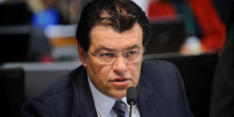 Crítico do uso de crenças na política, Braga criou a Semana da Maçonaria no Amazonas