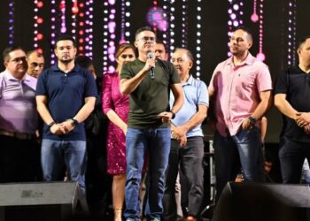 David Almeida lança desafio aos professores para transformar educação de Manaus em uma das ‘melhores do Brasil’