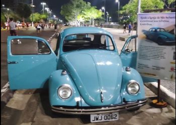 Paróquia São Sebastião rifa Fusca 1973 para pagar restauração da igreja