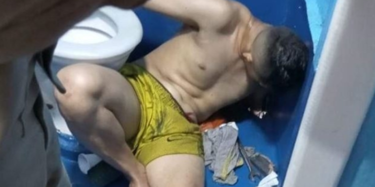 Entalou: Passageiro fica 12 horas com o braço preso no ralo de embarcação