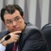 Eduardo Braga tenta apagar polêmicas do passado e vencer rejeição do eleitor no Amazonas